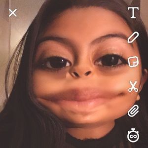 Meet your Posher, Marisol